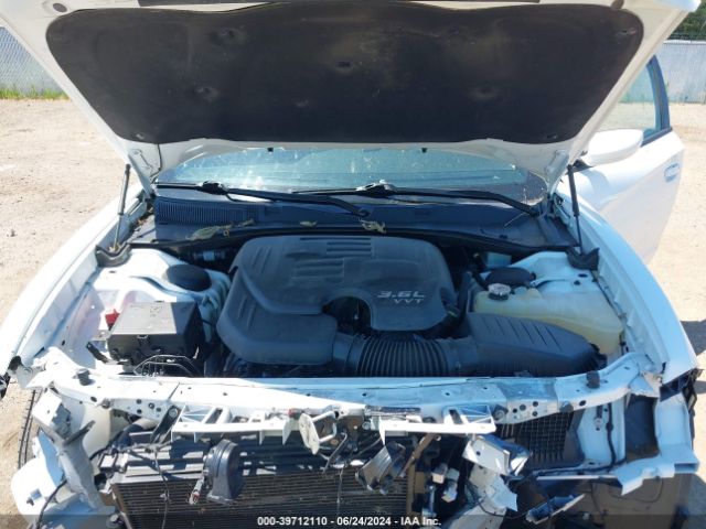 2C3CDXBG6NH208055 Dodge Charger Sxt Rwd