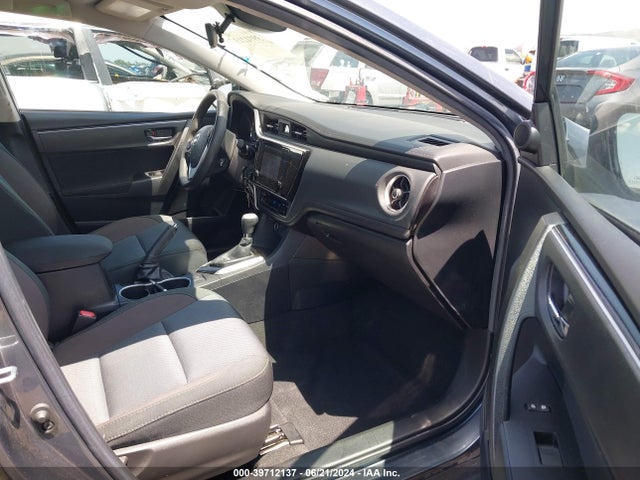 Toyota COROLLA LE 2019 2T1BURHE5KC196429 Image 5