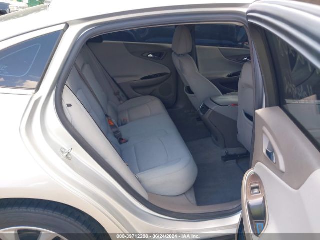 1G1ZE5ST7HF176901 Chevrolet MALIBU 1LT