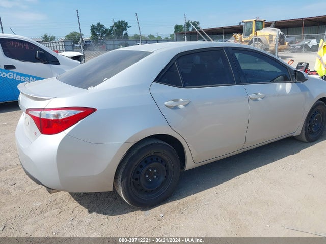 Toyota Corolla S 2015 5YFBURHE5FP241228 Image 4
