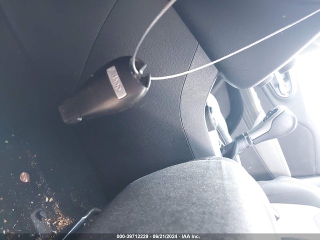 1C4PJMCB8EW151348 Jeep Cherokee Latitude