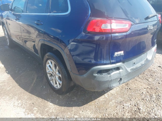 1C4PJMCB8EW151348 Jeep Cherokee Latitude