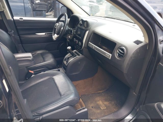 1C4NJCEB2GD543206 Jeep Compass Latitude