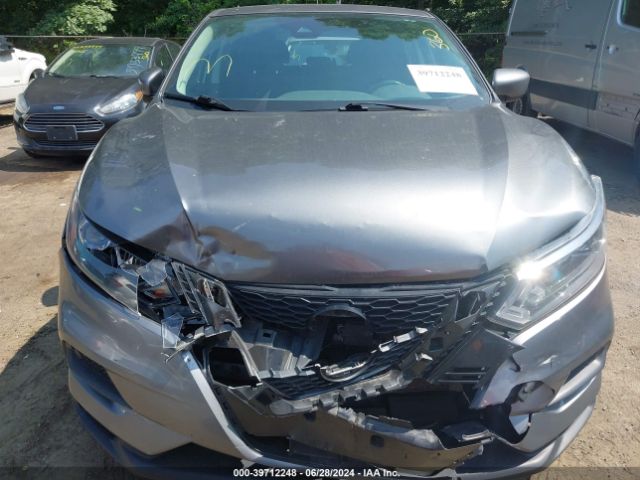 JN1BJ1AV2MW560615 Nissan Rogue Sport S Fwd Xtronic Cvt