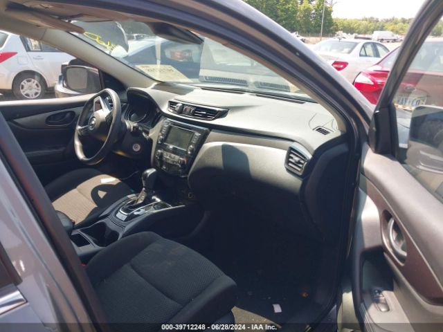 JN1BJ1AV2MW560615 Nissan Rogue Sport S Fwd Xtronic Cvt