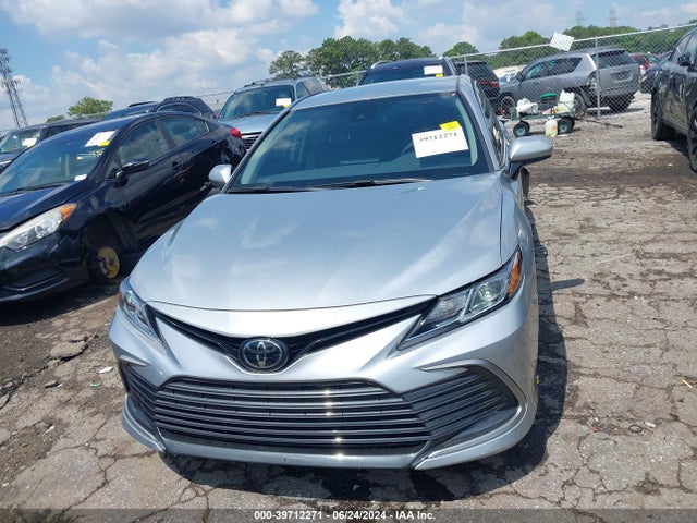 Toyota CAMRY LE 2023 4T1C11AKXPU745501 Image 12
