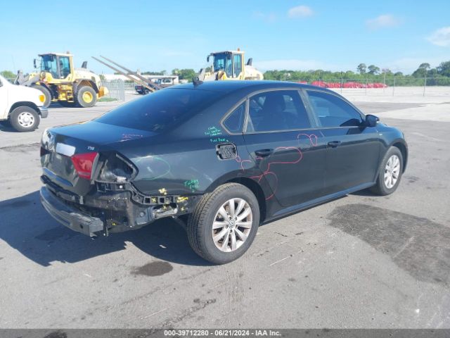 1VWAS7A38FC012708 Volkswagen Passat 1.8t Wolfsburg Edition