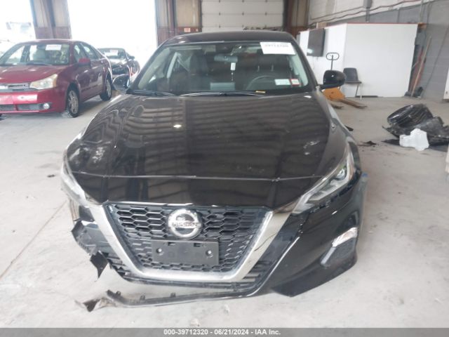 1N4BL4DW5NN385125 Nissan Altima Sv Intelligent Awd