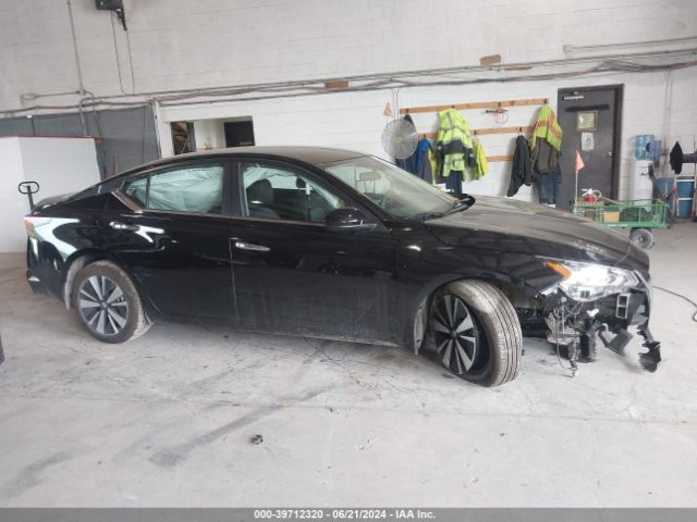 1N4BL4DW5NN385125 Nissan Altima Sv Intelligent Awd