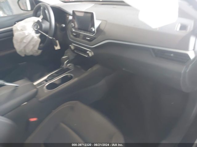 1N4BL4DW5NN385125 Nissan Altima Sv Intelligent Awd