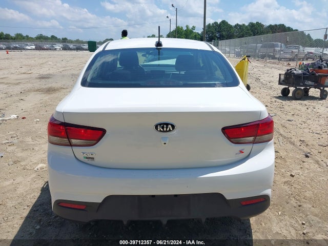 KIA RIO S 2018 3KPA24AB6JE115619 Image 16