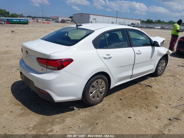 KIA RIO S 2018 3KPA24AB6JE115619 Image 4