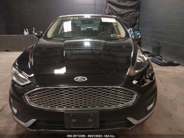 Ford Fusion Hybrid Titanium 2019 3FA6P0RU1KR157606 Image 13