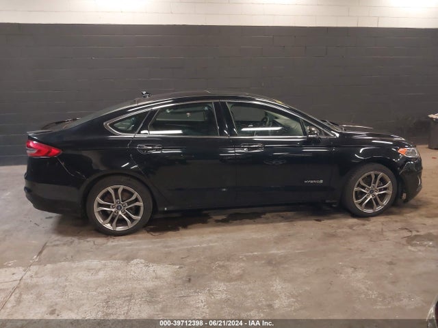 Ford Fusion Hybrid Titanium 2019 3FA6P0RU1KR157606 Image 14