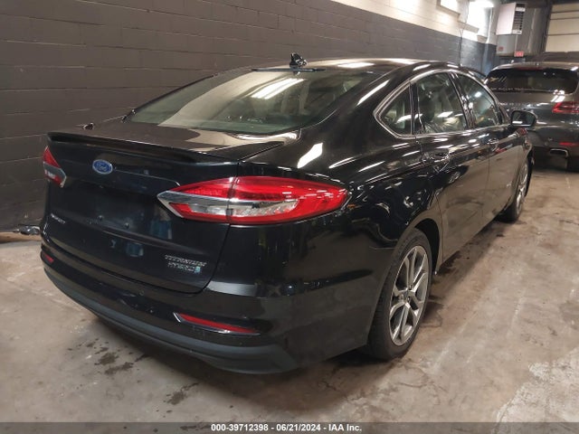 Ford Fusion Hybrid Titanium 2019 3FA6P0RU1KR157606 Image 4