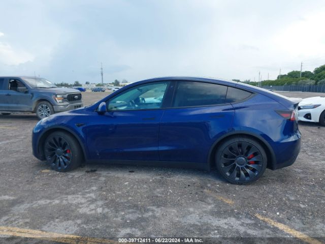 7SAYGDEFXNF503288 Tesla Model Y Performance Dual Motor All-wheel Drive
