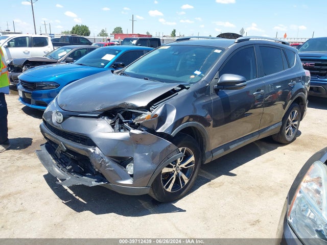 Toyota Rav4 Xle 2017 2T3WFREV5HW327454 Image 2