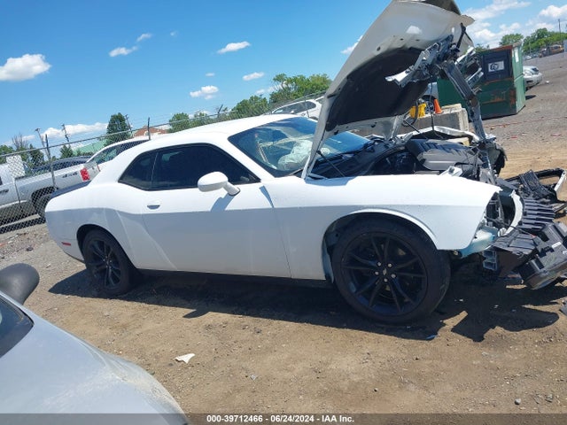 Dodge Challenger Sxt 2018 2C3CDZAG7JH128500 Image 14