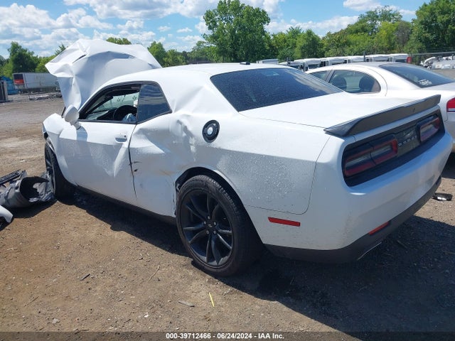 Dodge Challenger Sxt 2018 2C3CDZAG7JH128500 Image 3