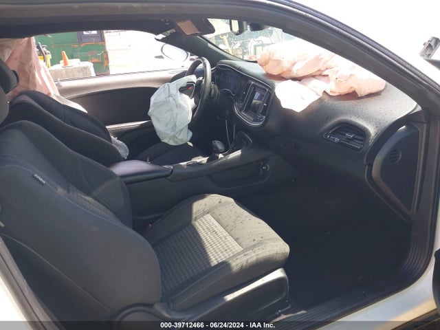Dodge Challenger Sxt 2018 2C3CDZAG7JH128500 Image 5