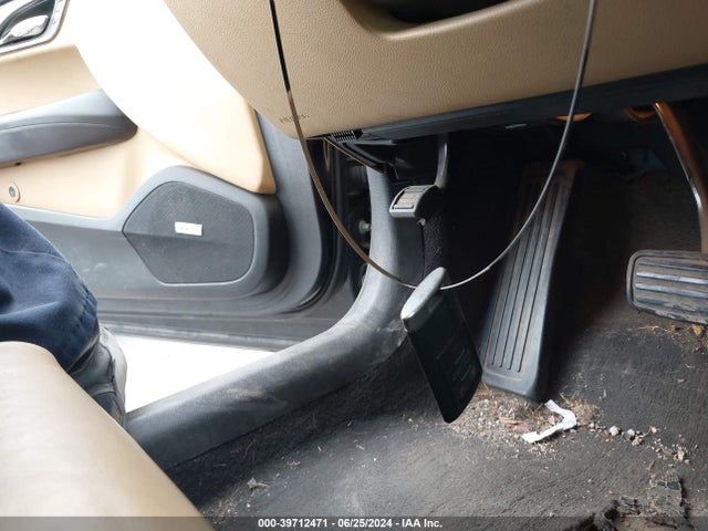 1G6AA5RA2E0131533 Cadillac Ats Standard