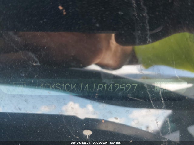 1GKS1CKJ4JR142527 GMC YUKON DENALI