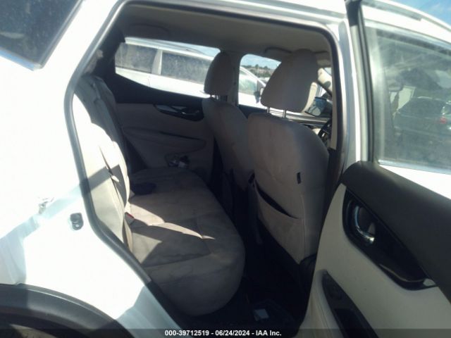 JN1BJ1CR2KW319165 Nissan Rogue Sport Sv