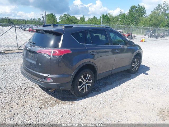 Toyota RAV4 LE 2017 2T3ZFREVXHW337961 Image 4