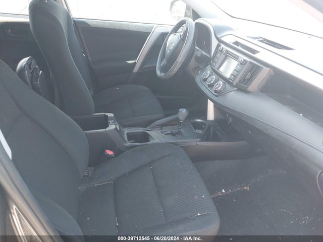 Toyota RAV4 LE 2017 2T3ZFREVXHW337961 Image 5
