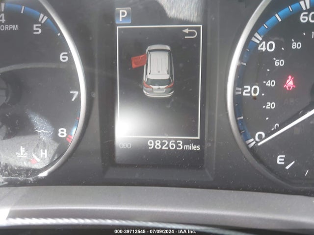 Toyota RAV4 LE 2017 2T3ZFREVXHW337961 Image 7