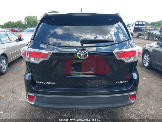 Toyota Highlander Xle V6 2016 5TDJKRFH9GS279018 Image 16