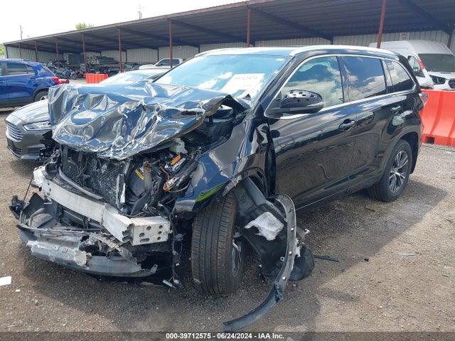 Toyota Highlander Xle V6 2016 5TDJKRFH9GS279018 Image 2