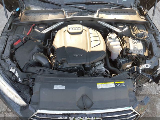 WAUBNDF58KA043421 Audi A5 45 Premium
