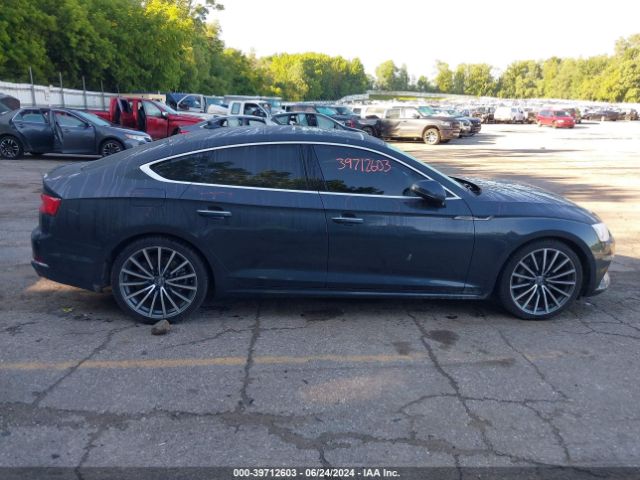 WAUBNDF58KA043421 Audi A5 45 Premium