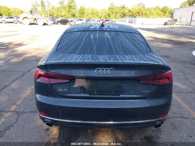 WAUBNDF58KA043421 Audi A5 45 Premium