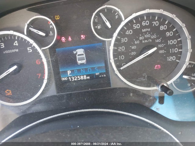 5TFFW5F13HX223500 Toyota Tundra Limited 5.7l V8