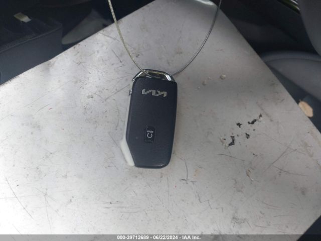 5XYRK4LF8NG099189 KIA SORENTO SX