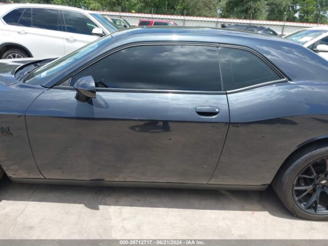 2C3CDZFJ7JH178432 Dodge Challenger R/t Scat Pack