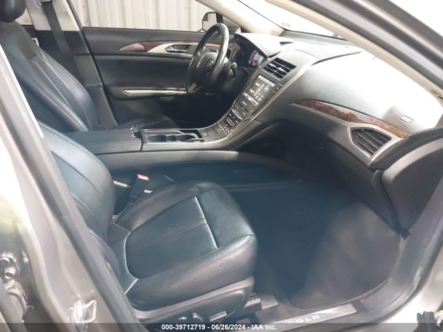 3LN6L2GK3FR622228 Lincoln MKZ