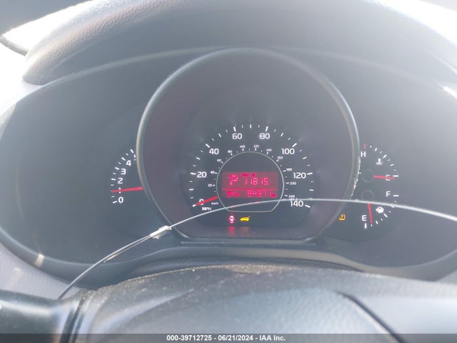 KIA SOUL + 2017 KNDJP3A52H7436556 Image 7