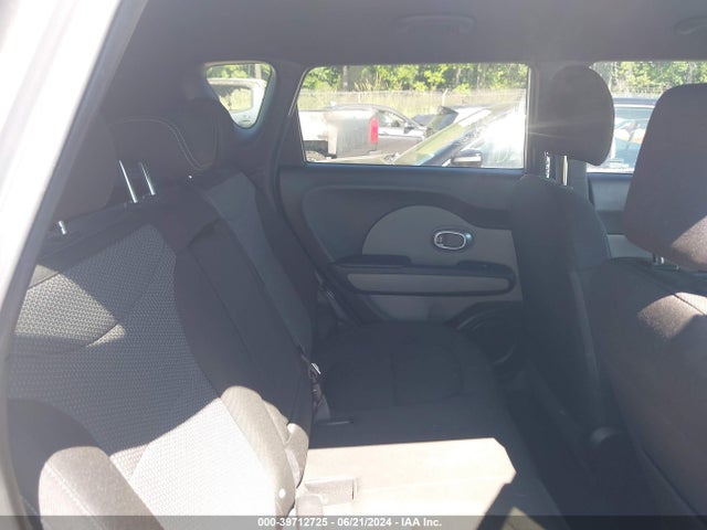 KIA SOUL + 2017 KNDJP3A52H7436556 Image 8