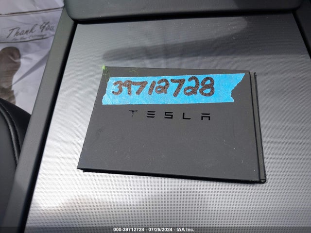 2024 TESLA MODEL 3 5YJ3E1EA7RF768806 Photo 10