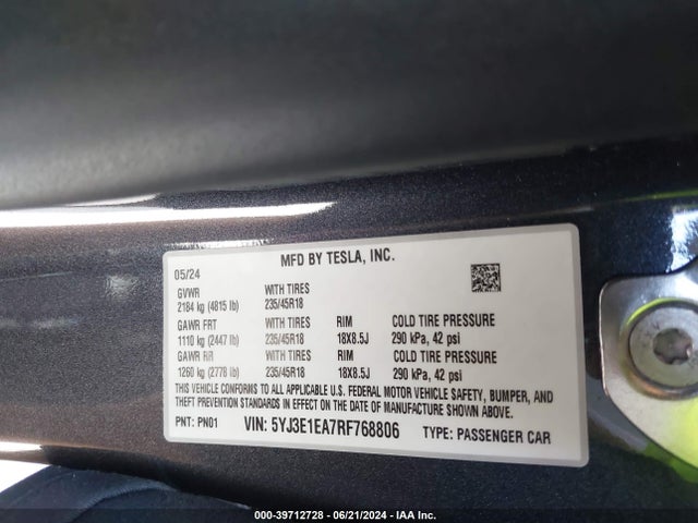 2024 TESLA MODEL 3 5YJ3E1EA7RF768806 Photo 8
