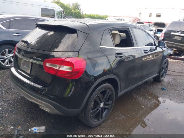 WDCTG4GB8FJ119953 Mercedes-Benz Gla 250 4matic