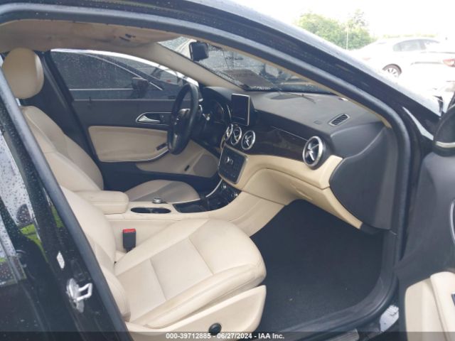 WDCTG4GB8FJ119953 Mercedes-Benz Gla 250 4matic