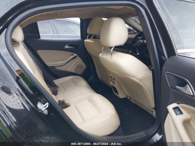 WDCTG4GB8FJ119953 Mercedes-Benz Gla 250 4matic