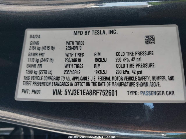 2024 TESLA MODEL 3 5YJ3E1EA8RF752601 Photo 8