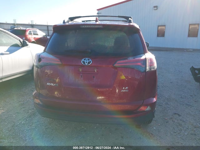 Toyota RAV4 LE 2018 2T3BFREV8JW833462 Image 16