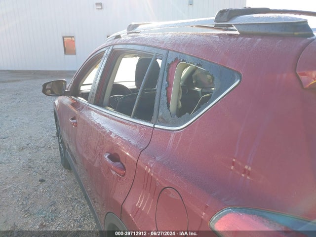 Toyota RAV4 LE 2018 2T3BFREV8JW833462 Image 6