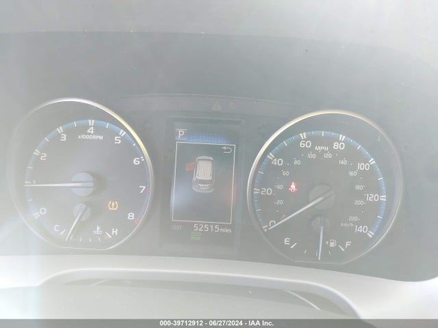 Toyota RAV4 LE 2018 2T3BFREV8JW833462 Image 7